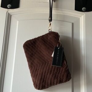 Jane & Berry Faux Fur Women's Wristlet Zipped Handbag Brown Color NWT